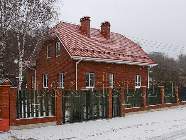 Дом в деревне Турово из кирпича